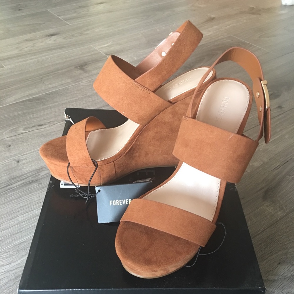 Brown Suede Wedges NWT Size 7
